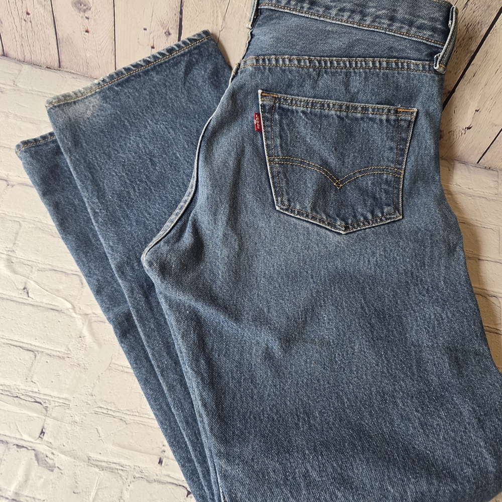 Vintage Levi's Men's Straight Blue Jeans